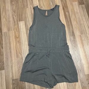 Splendid Heather Gray Knit Romper - size M